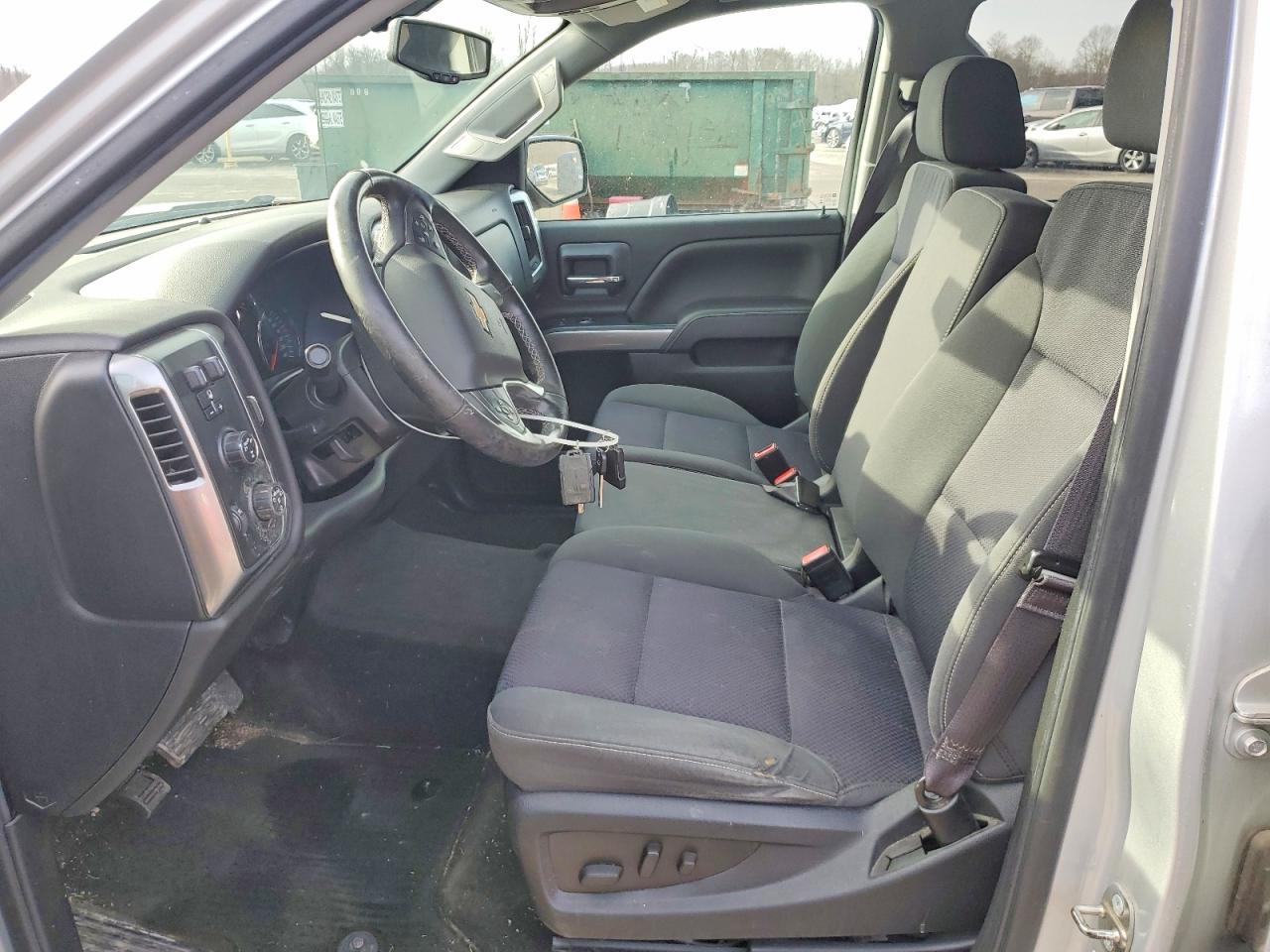2017 CHEVROLET SILVERADO K1500 LT photo 7