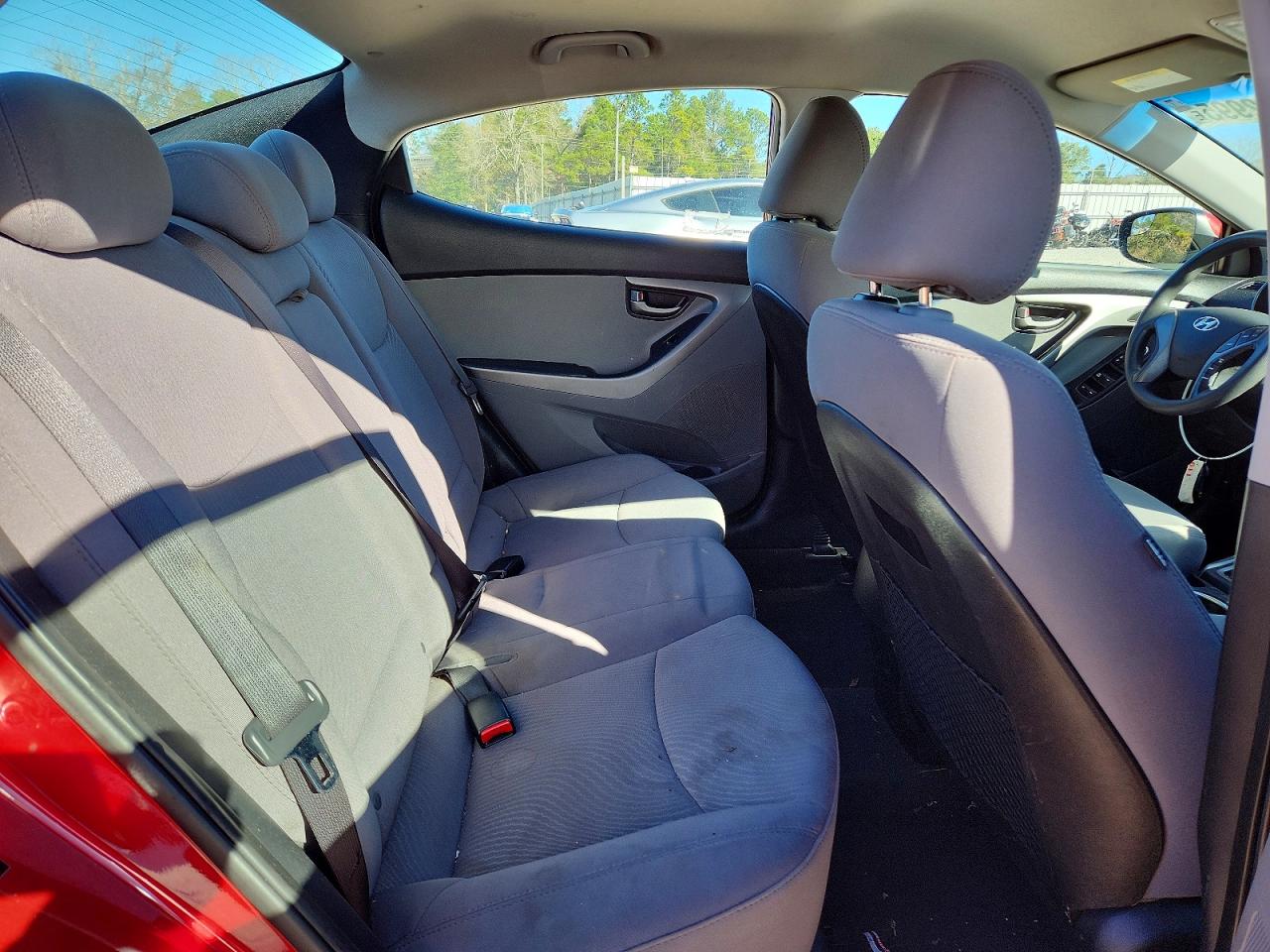 2015 HYUNDAI ELANTRA SE photo 10