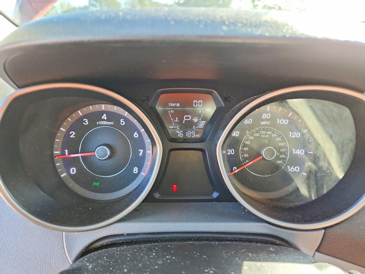 2015 HYUNDAI ELANTRA SE photo 9
