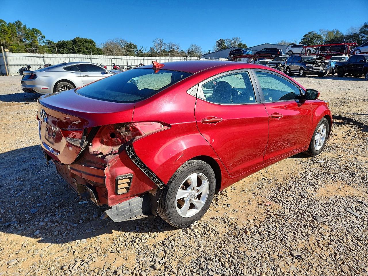 2015 HYUNDAI ELANTRA SE photo 3