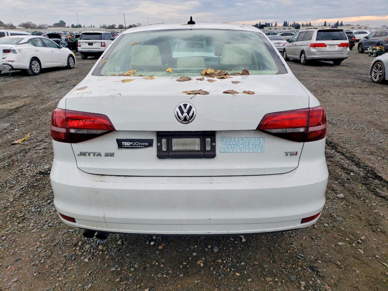 2018 VOLKSWAGEN JETTA SE photo 6