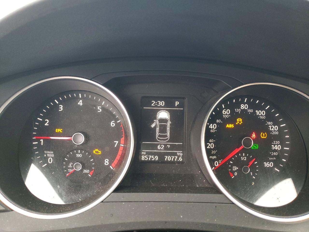 2018 VOLKSWAGEN JETTA SE photo 9