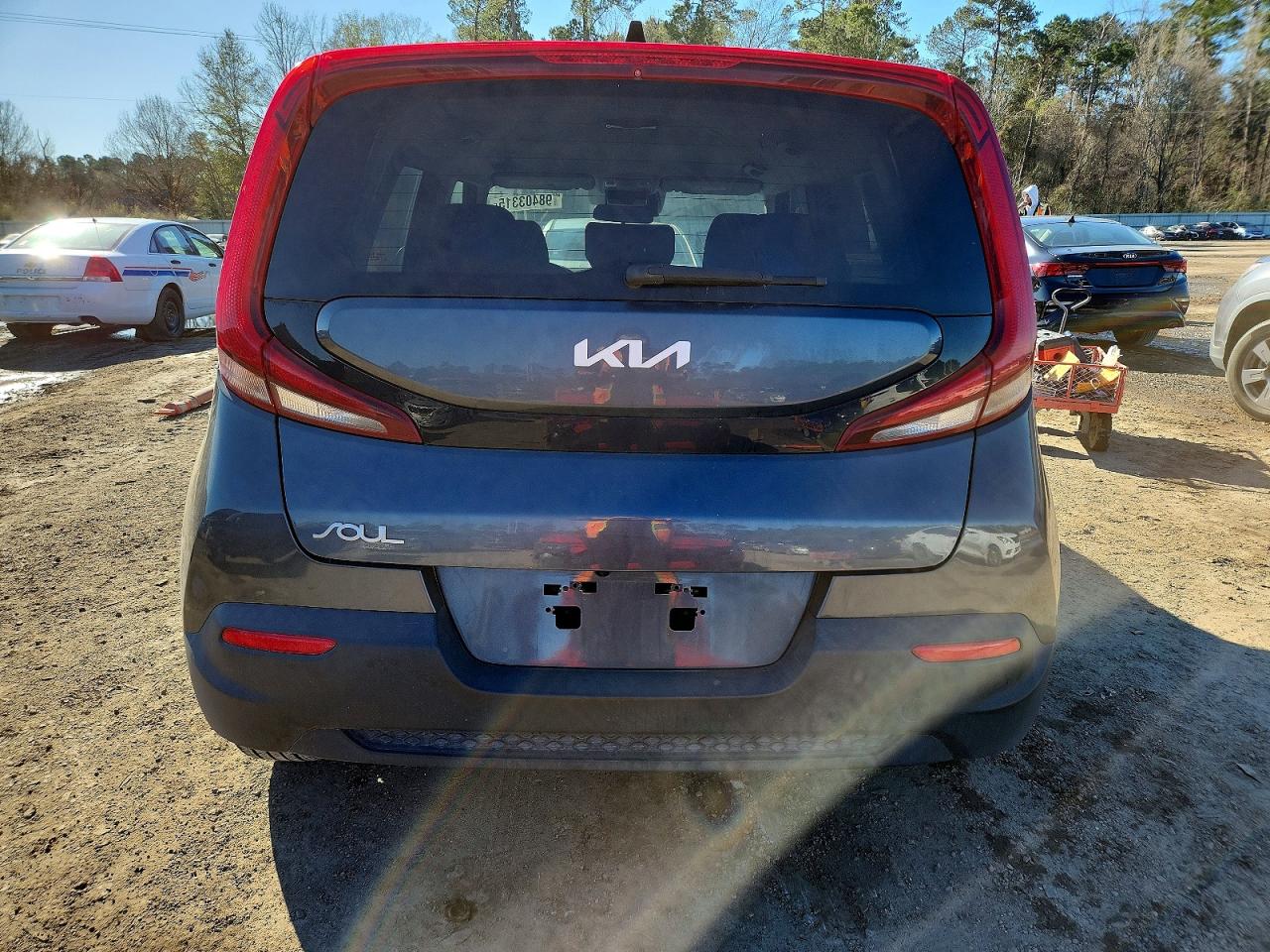 2022 KIA SOUL LX photo 11