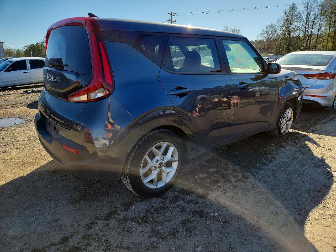 2022 KIA SOUL LX photo 5