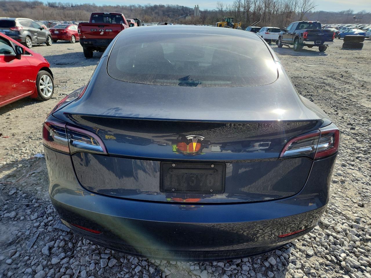 2022 TESLA MODEL 3 photo 16