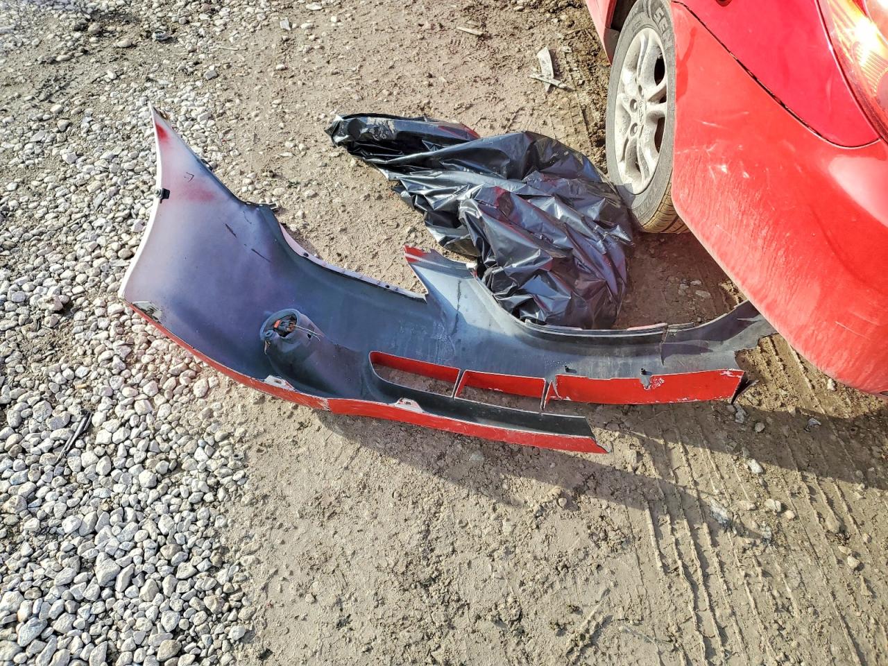2004 TOYOTA CAMRY SOLARA SE photo 12