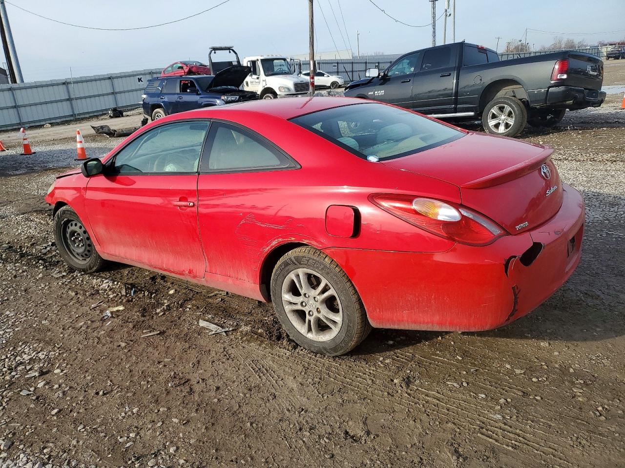 2004 TOYOTA CAMRY SOLARA SE photo 2