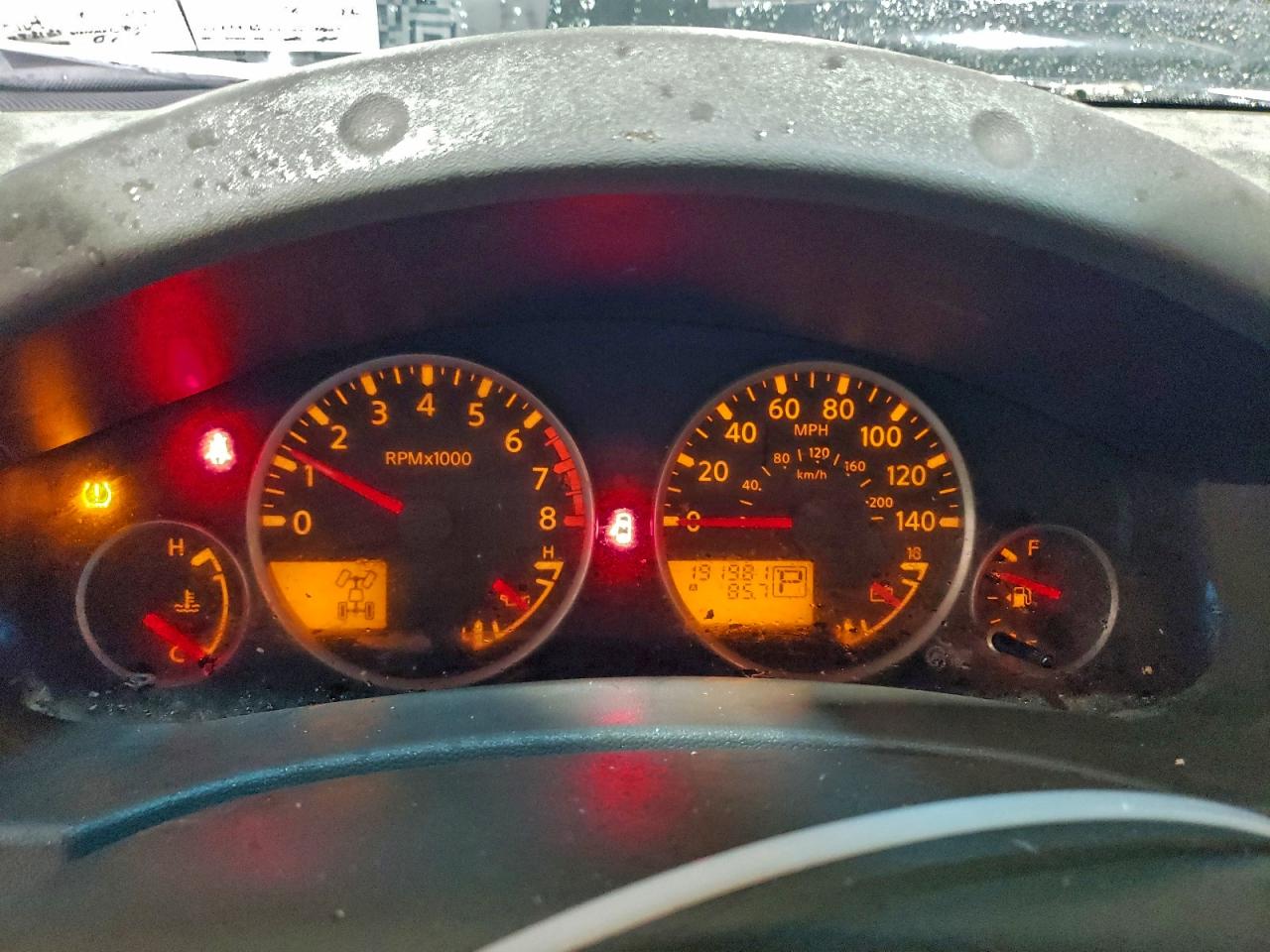2010 NISSAN FRONTIER CREW CAB SE photo 25