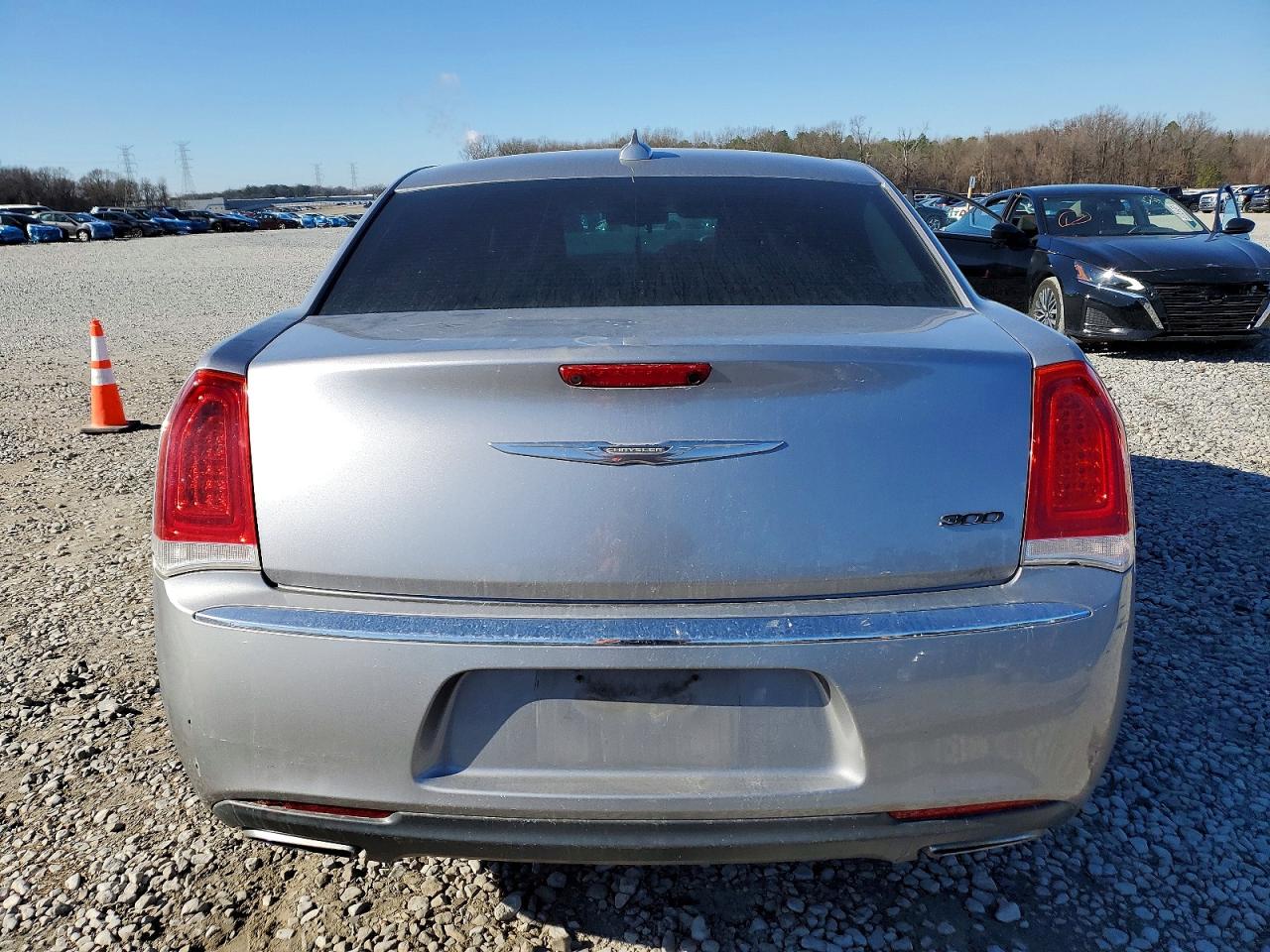 2015 CHRYSLER 300 LIMITED photo 11