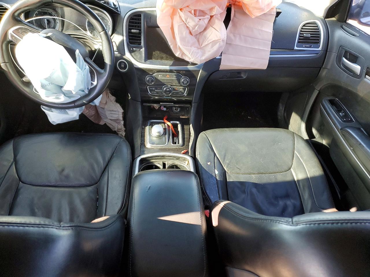 2015 CHRYSLER 300 LIMITED photo 15