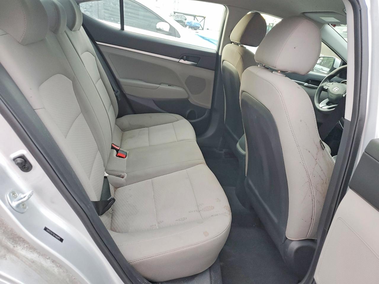 2019 HYUNDAI ELANTRA SE photo 19