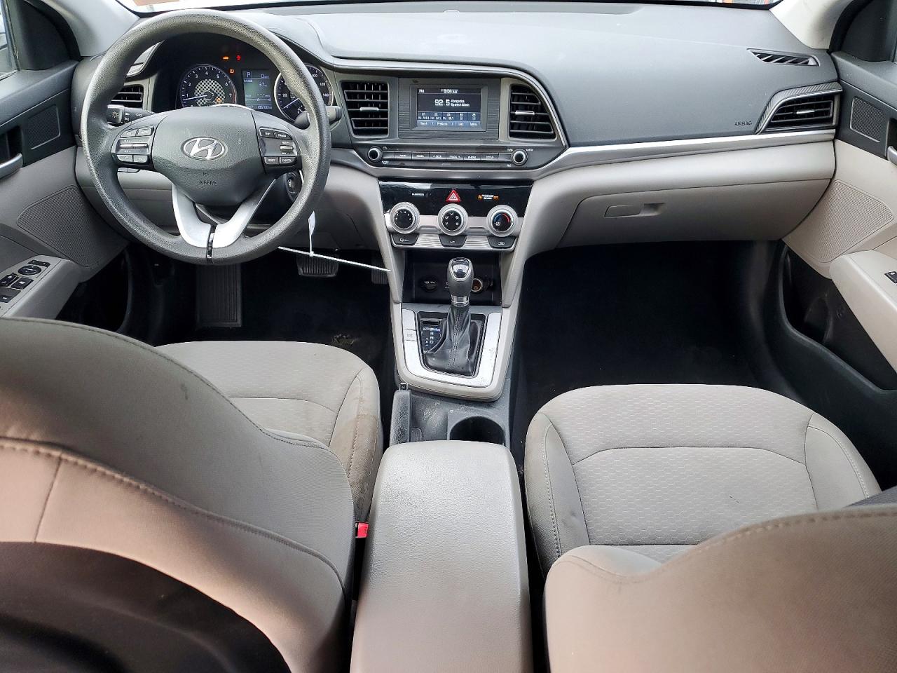2019 HYUNDAI ELANTRA SE photo 15