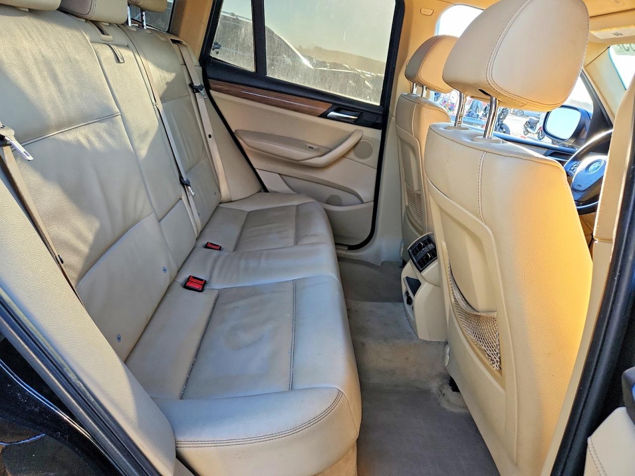 2011 BMW X3 XDRIVE28I photo 11
