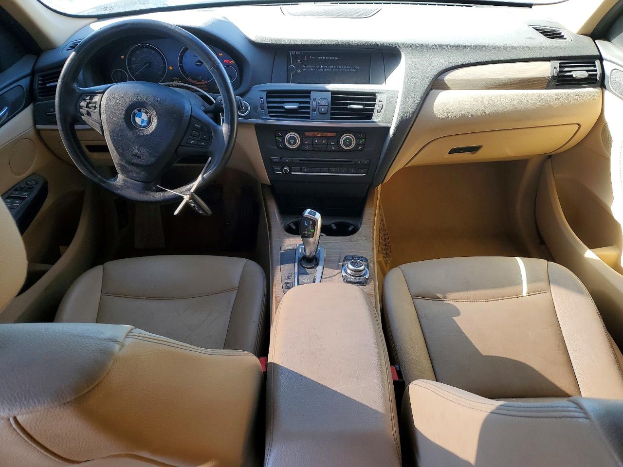 2011 BMW X3 XDRIVE28I photo 8
