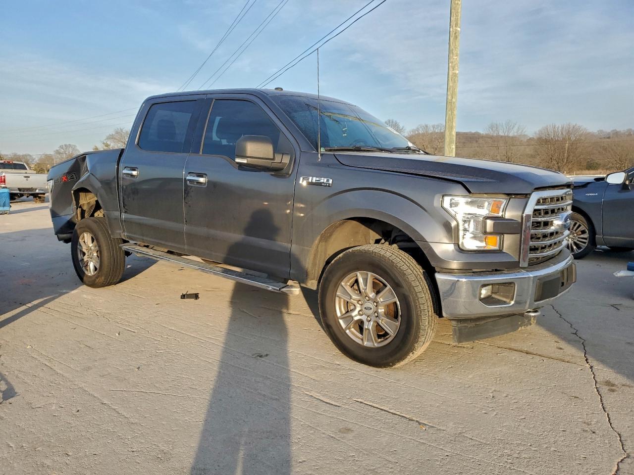 2017 FORD F150 SUPERCREW photo 4