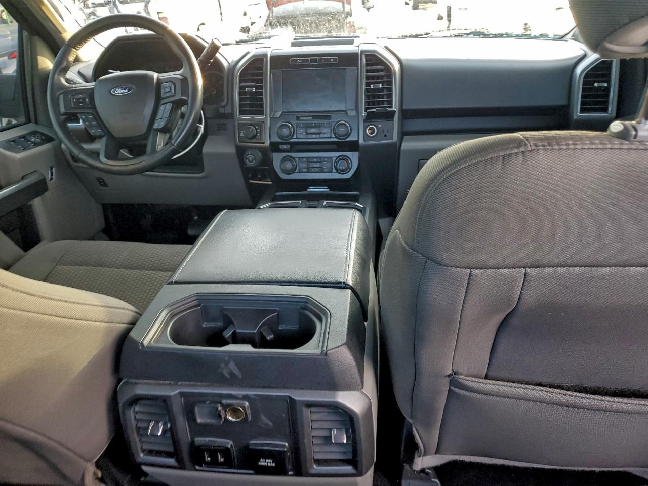 2017 FORD F150 SUPERCREW photo 8