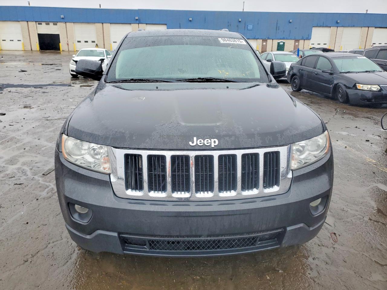 2011 JEEP GRAND CHEROKEE LAREDO photo 5