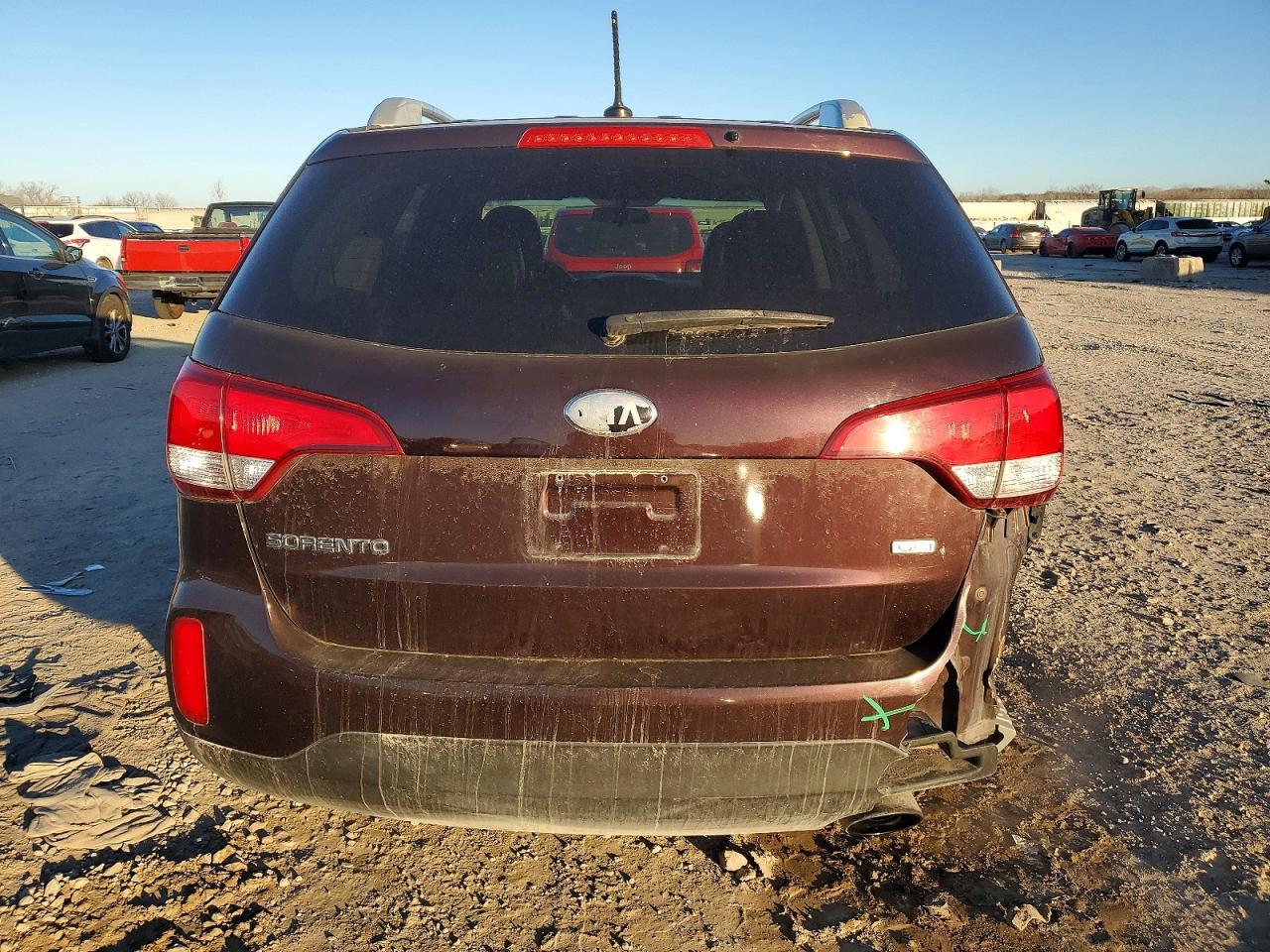 2015 KIA SORENTO LX photo 6