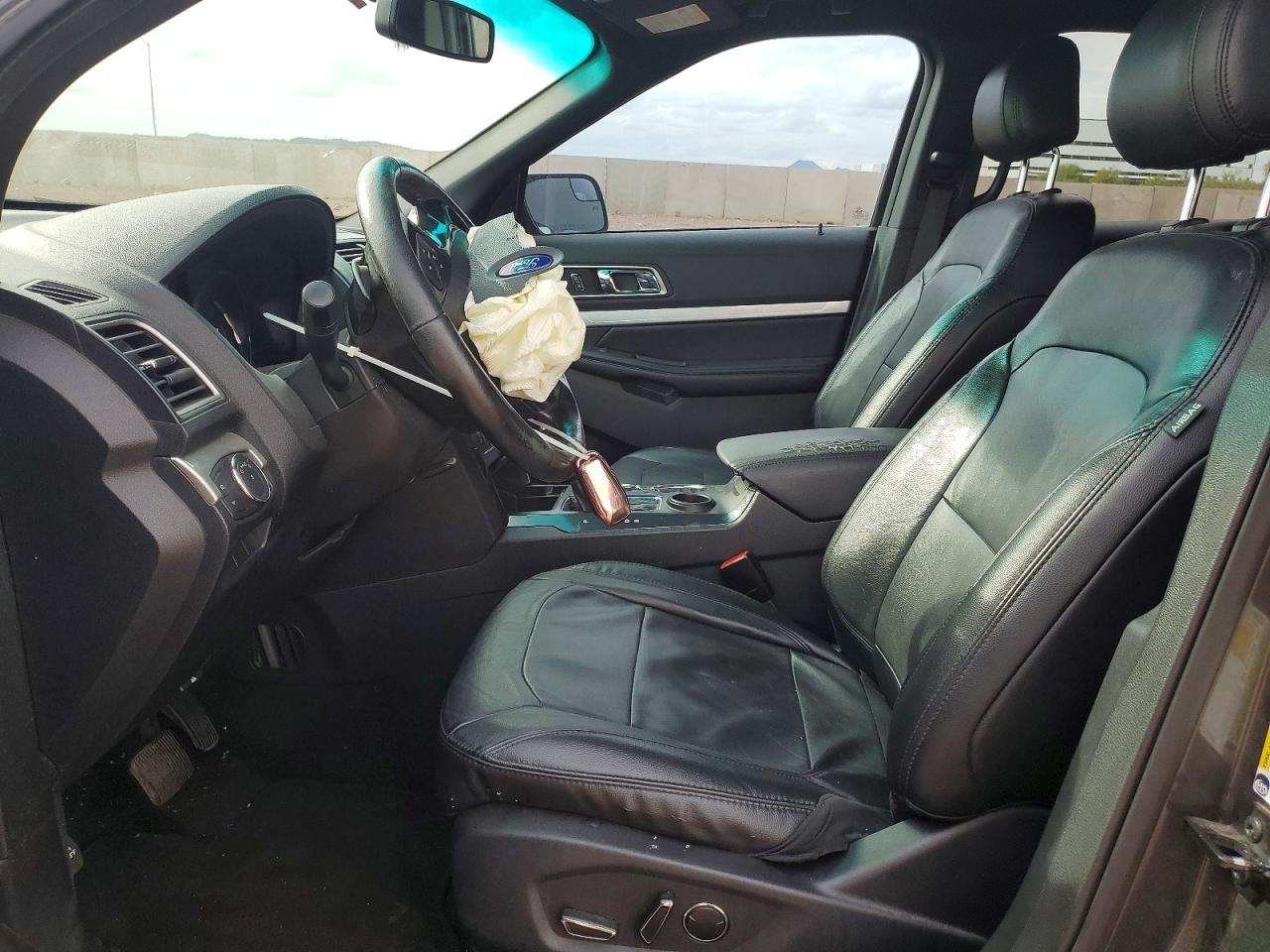 2016 FORD EXPLORER XLT photo 7