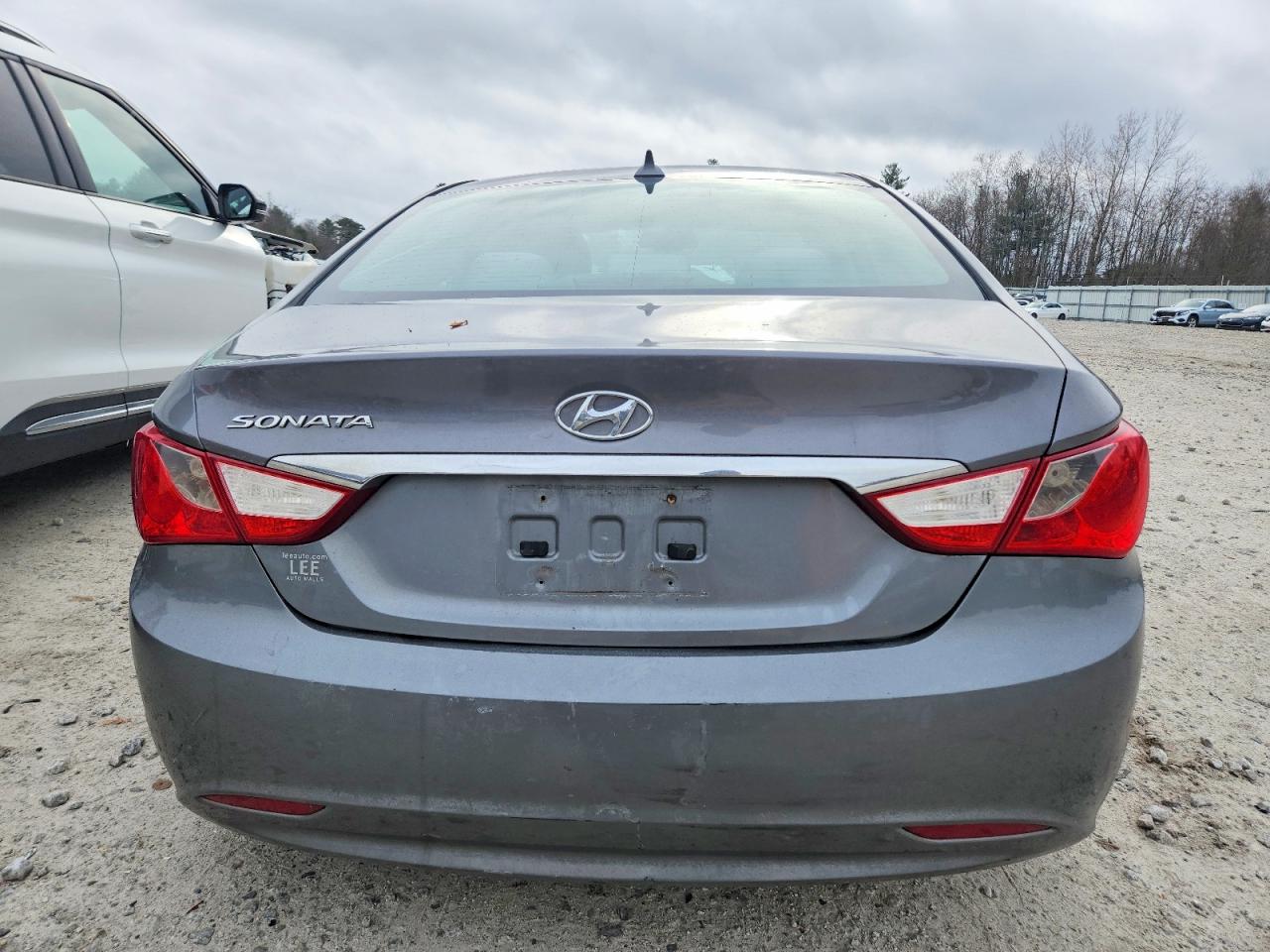 2013 HYUNDAI SONATA GLS photo 6