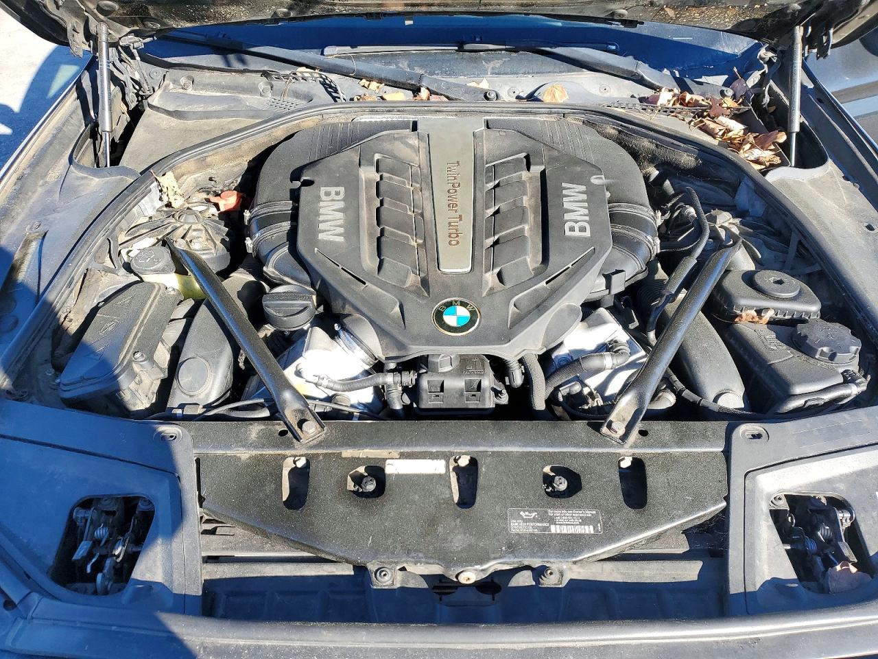 2013 BMW 550 XI photo 21
