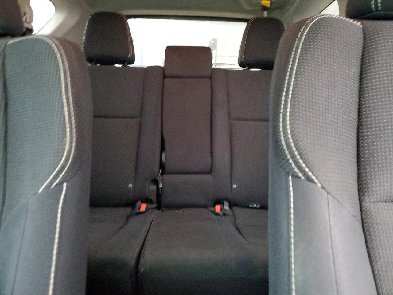 2016 TOYOTA RAV4 XLE photo 10