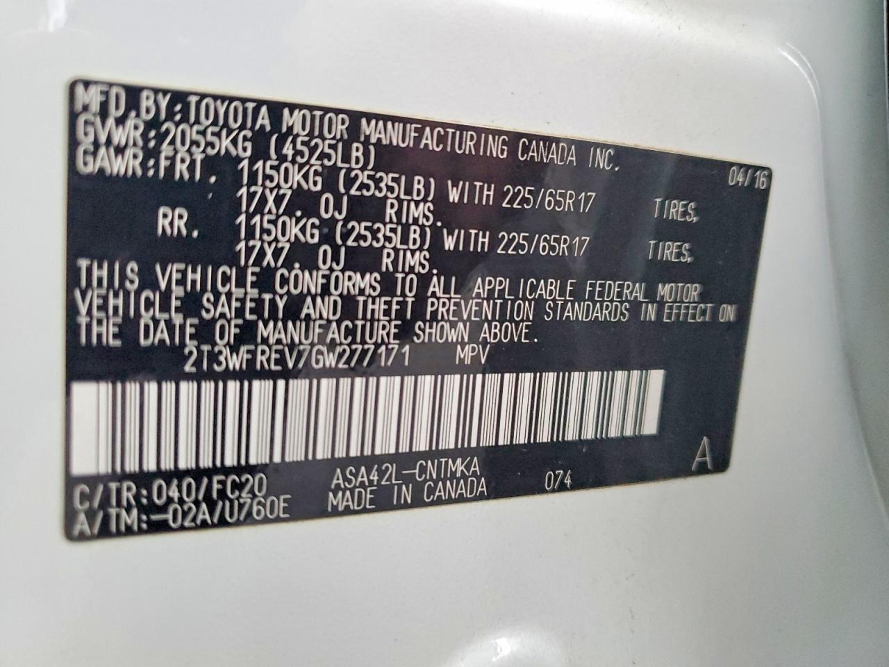 2016 TOYOTA RAV4 XLE photo 13