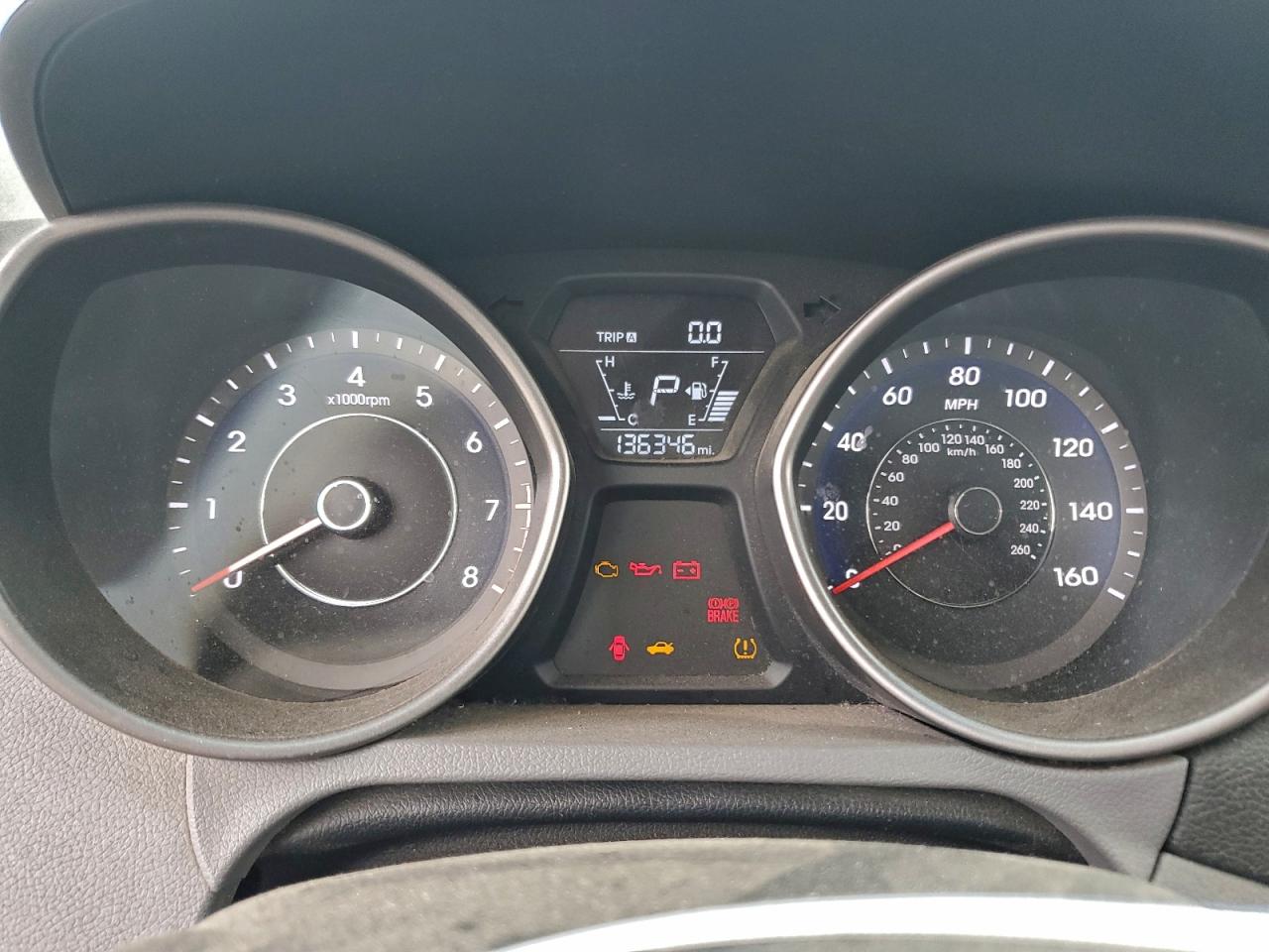 2016 HYUNDAI ELANTRA SE photo 9