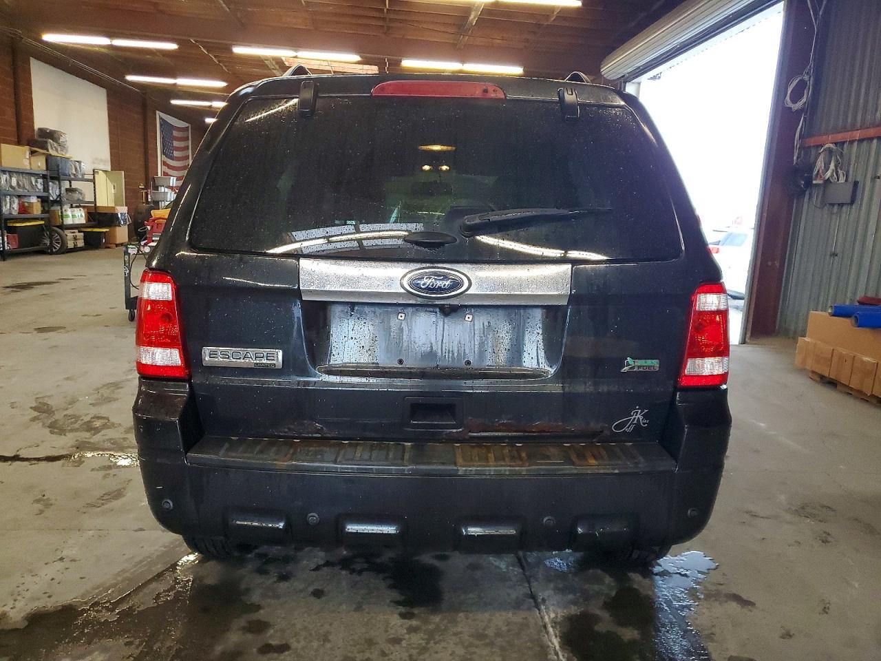 2011 FORD ESCAPE LIMITED photo 6