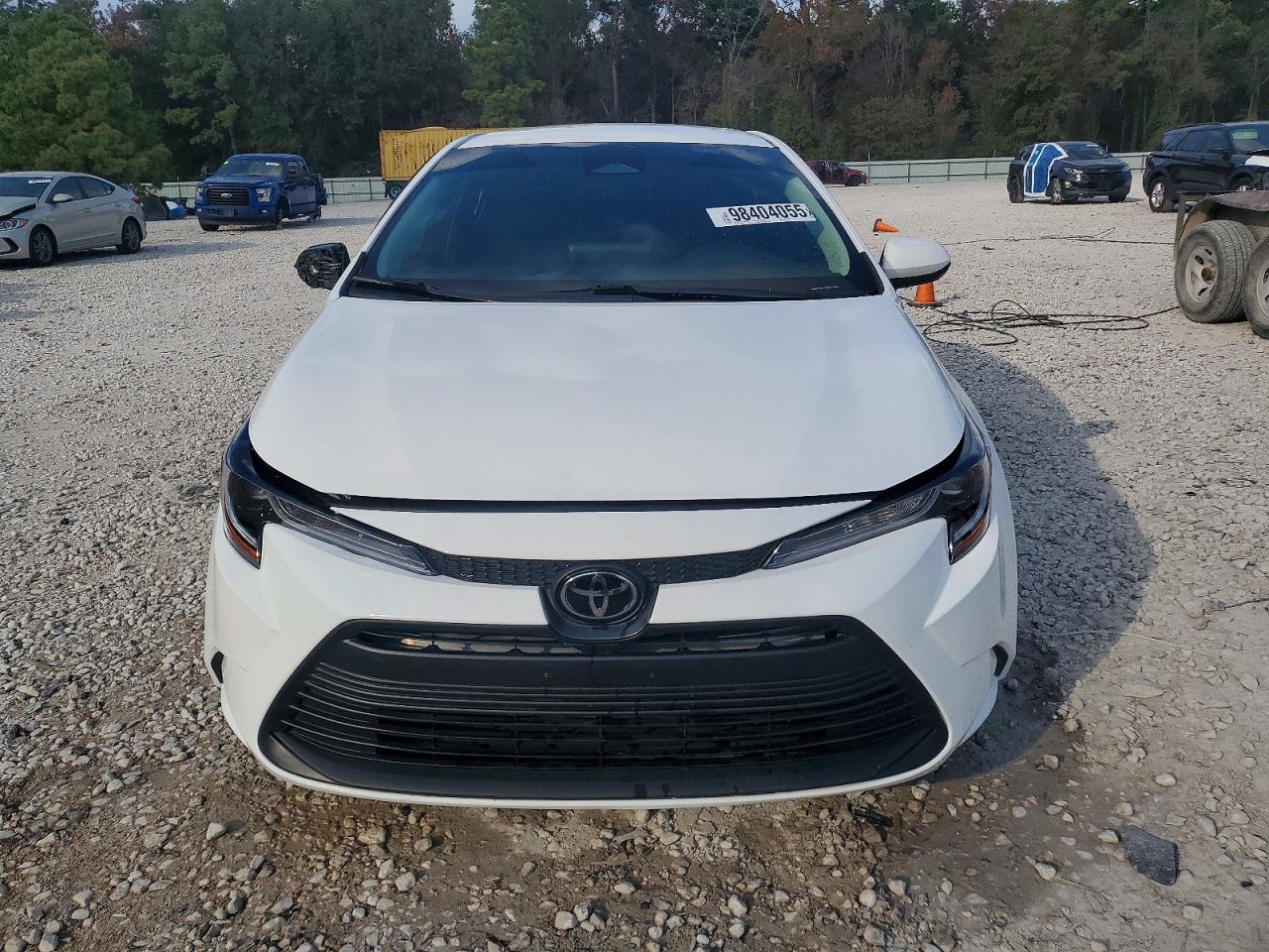 2023 TOYOTA COROLLA LE photo 5