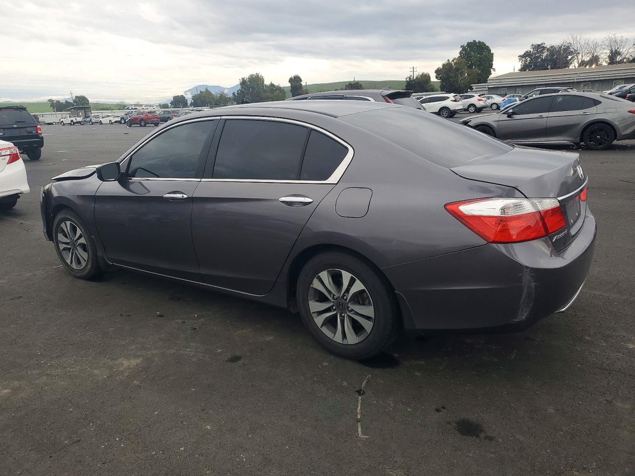 2015 HONDA ACCORD LX photo 2