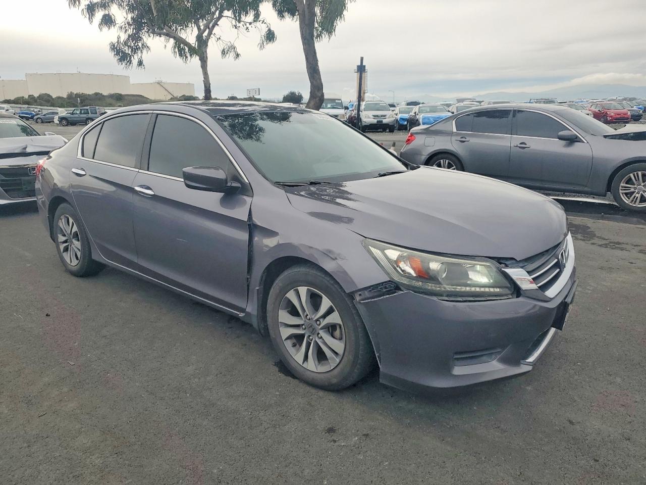 2015 HONDA ACCORD LX photo 4