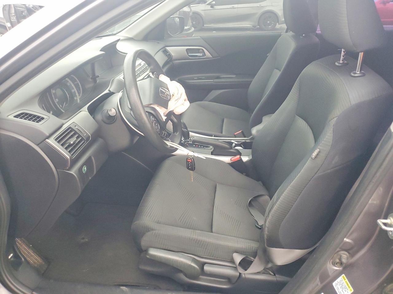 2015 HONDA ACCORD LX photo 7