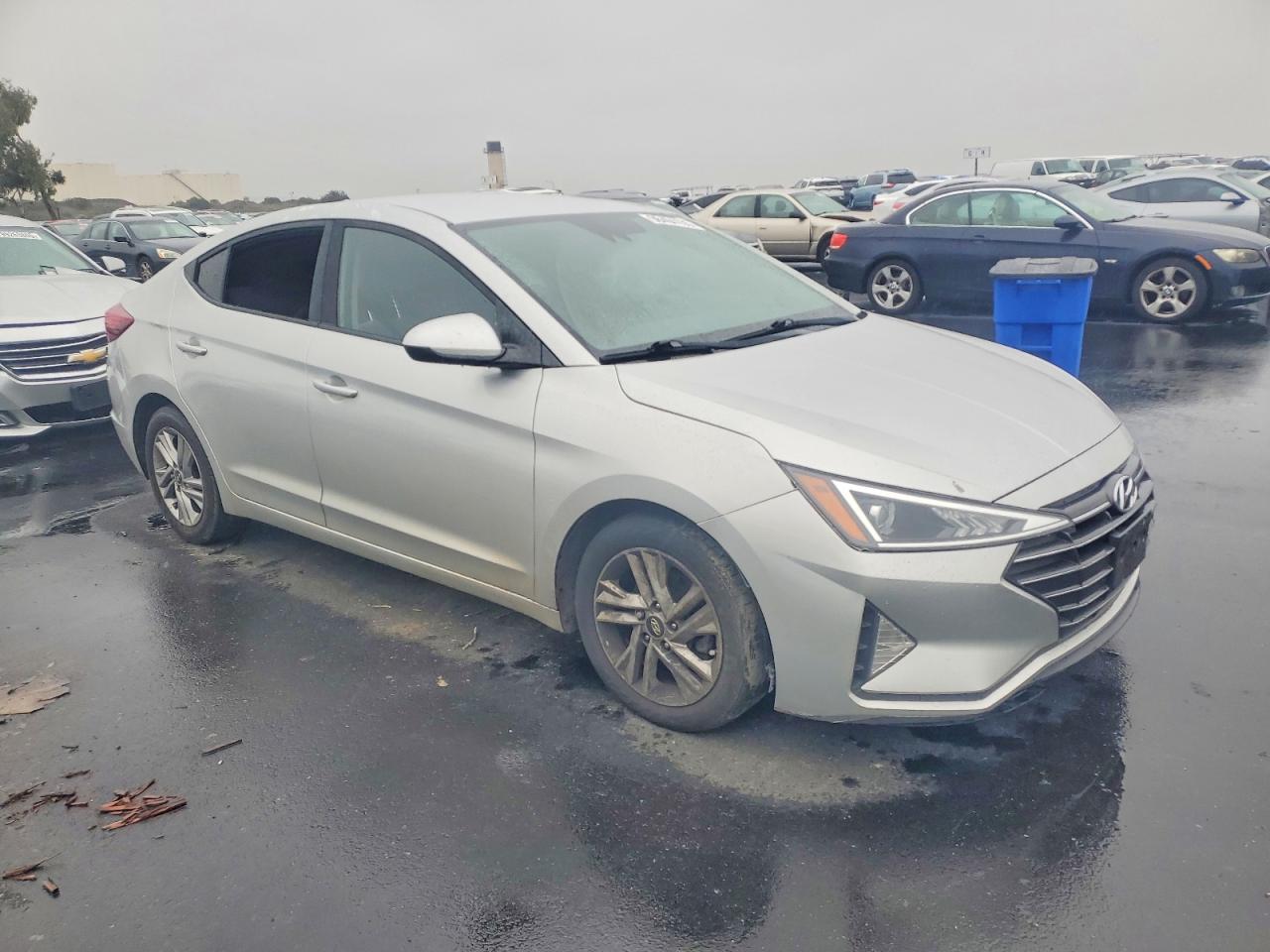 2020 HYUNDAI ELANTRA SEL photo 4