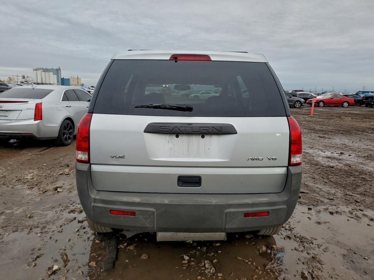 2003 SATURN VUE photo 6