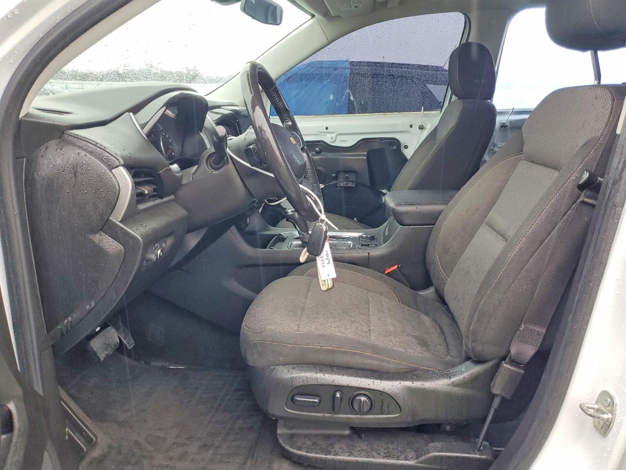 2019 CHEVROLET TRAVERSE LT photo 7