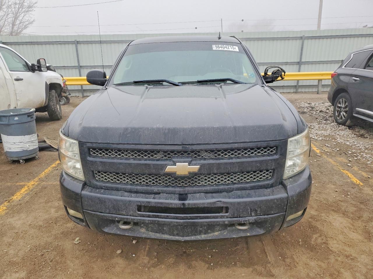 2010 CHEVROLET SILVERADO K1500 LT photo 5