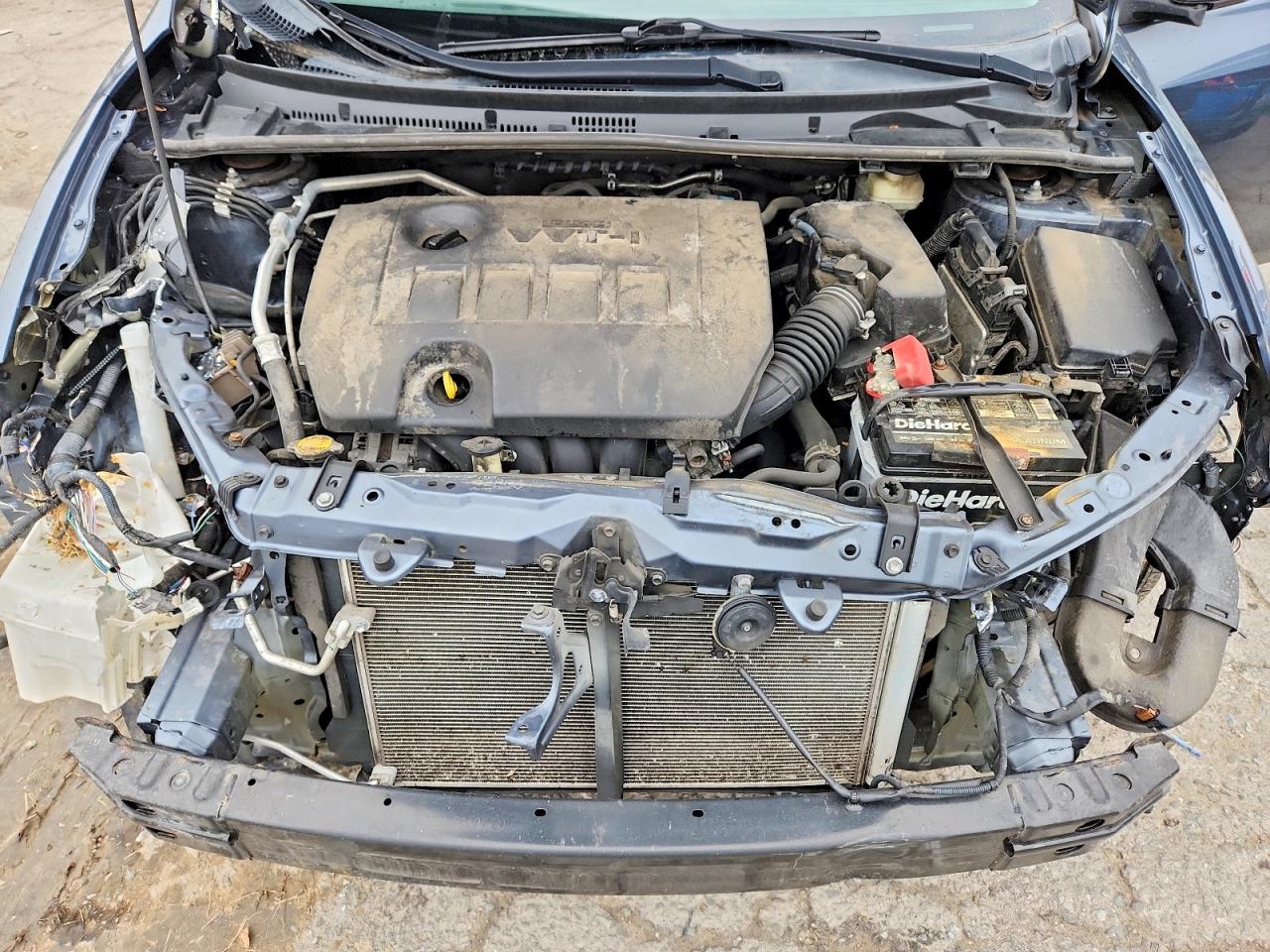 2015 TOYOTA COROLLA L photo 21