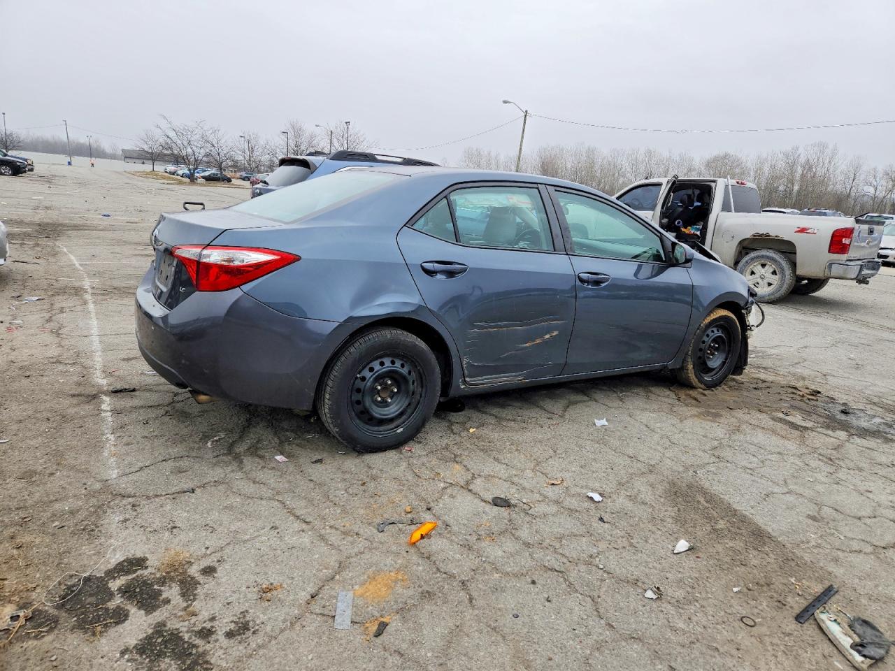 2015 TOYOTA COROLLA L photo 5