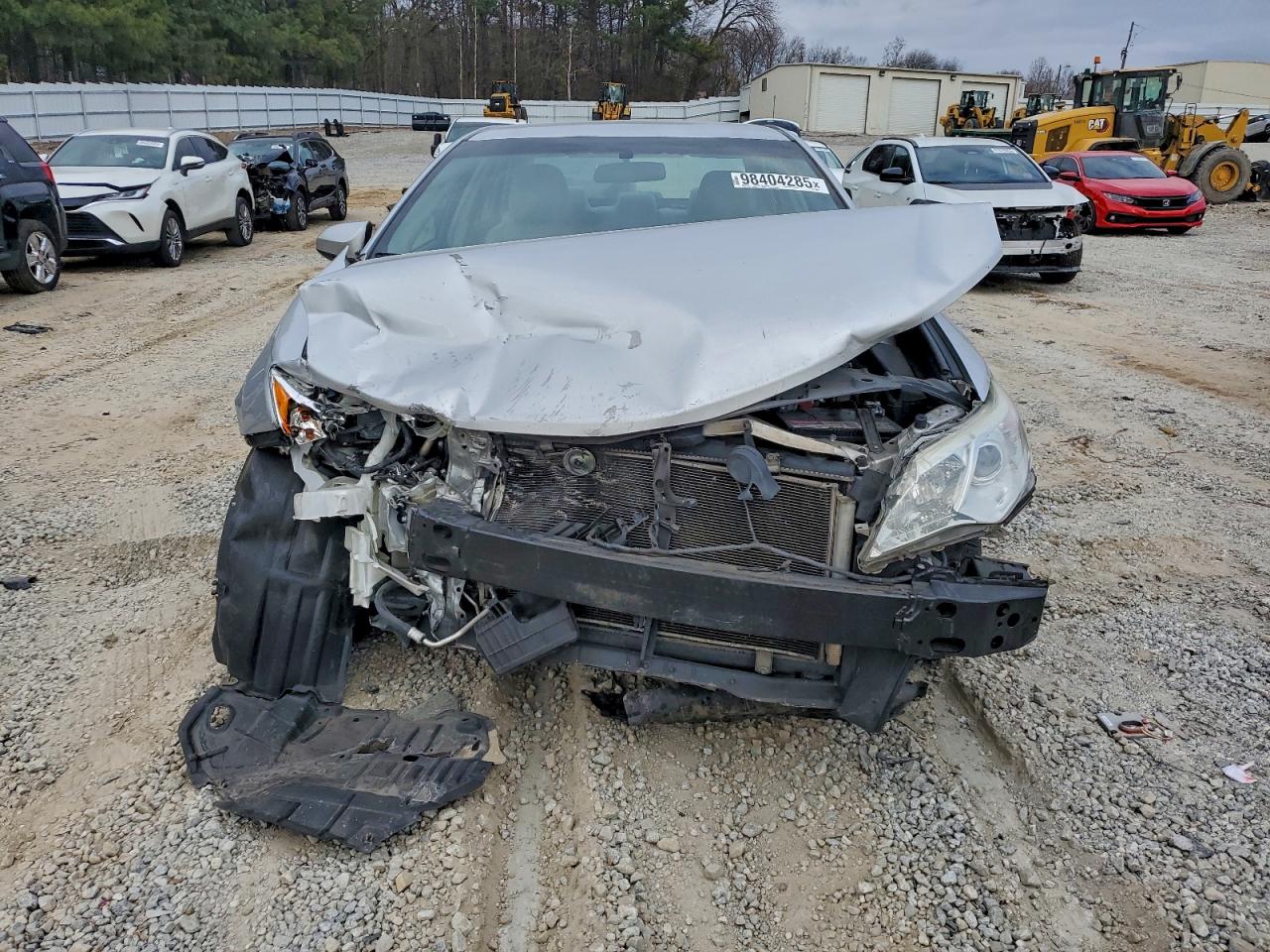 2014 TOYOTA CAMRY L photo 5