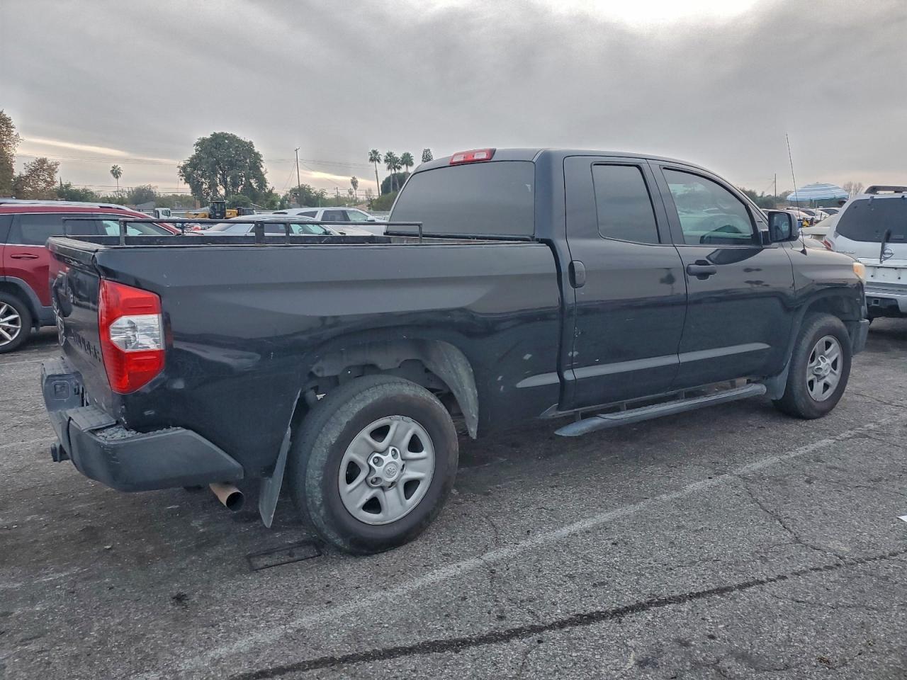 2014 TOYOTA TUNDRA DOUBLE CAB SR photo 3