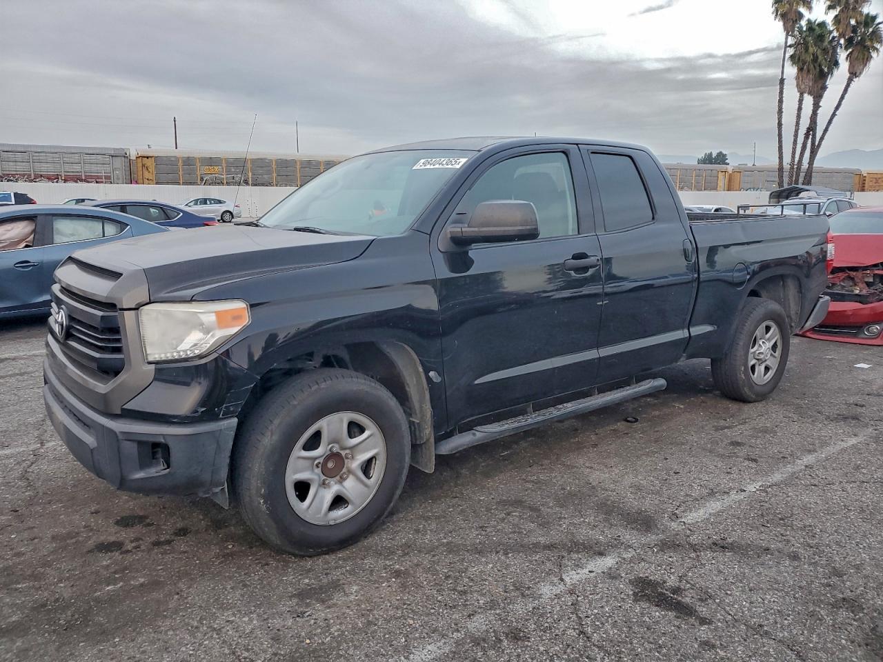 2014 TOYOTA TUNDRA