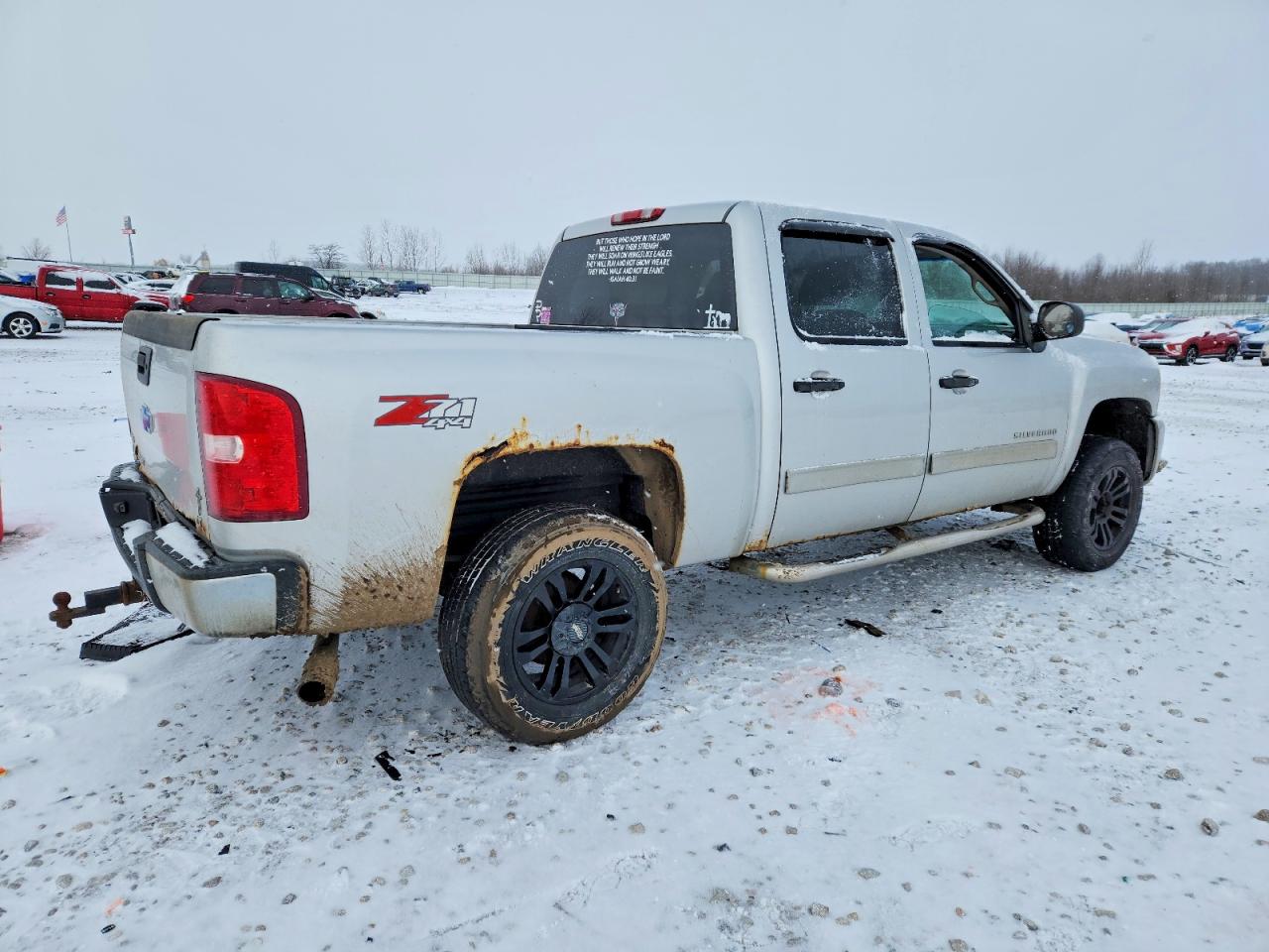 2010 CHEVROLET SILVERADO K1500 LT photo 3