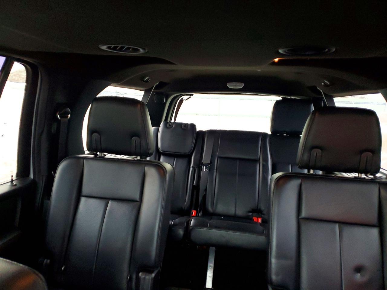 2017 FORD EXPEDITION EL XLT photo 10