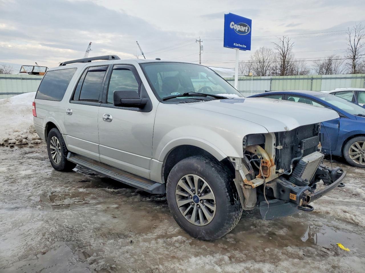 2017 FORD EXPEDITION EL XLT photo 4