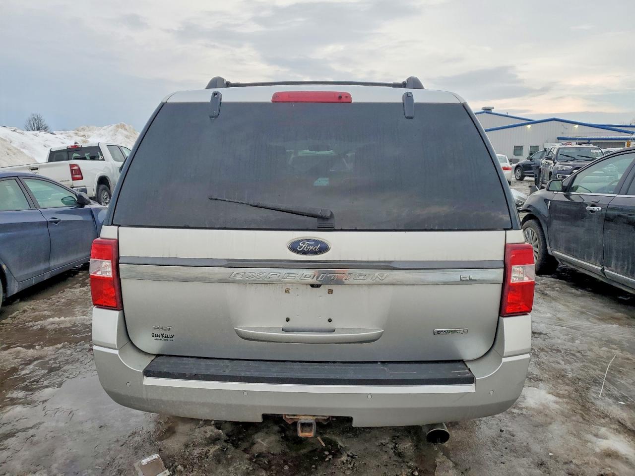 2017 FORD EXPEDITION EL XLT photo 6