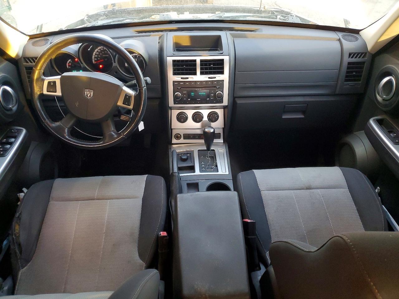 2007 DODGE NITRO R/T photo 8