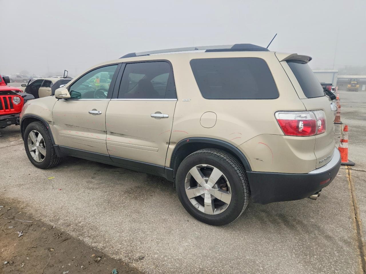 2011 GMC ACADIA SLT-1 photo 3