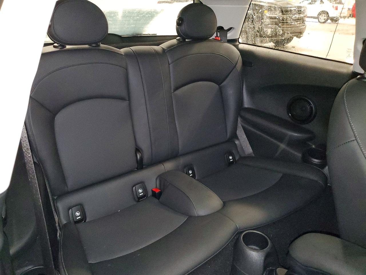 2023 MINI COOPER photo 10