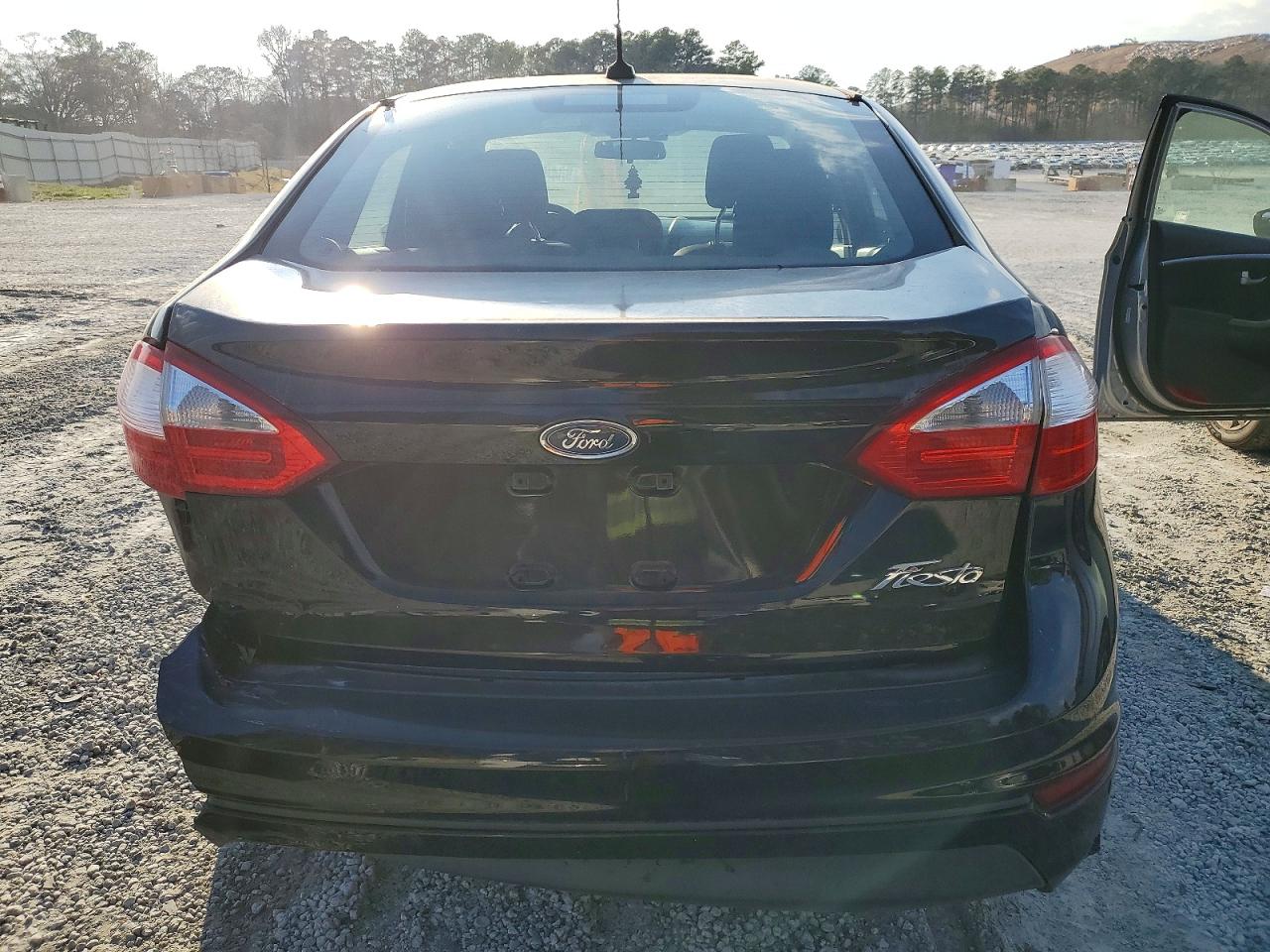 2016 FORD FIESTA S photo 6